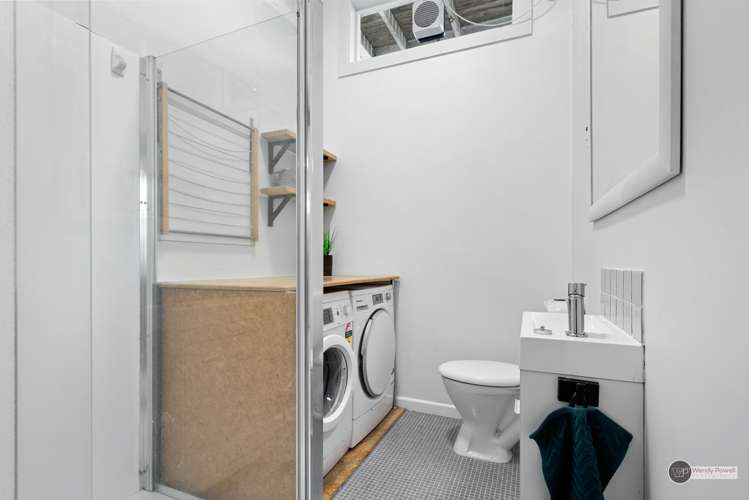 18 Thompson Street Mount Cook_11