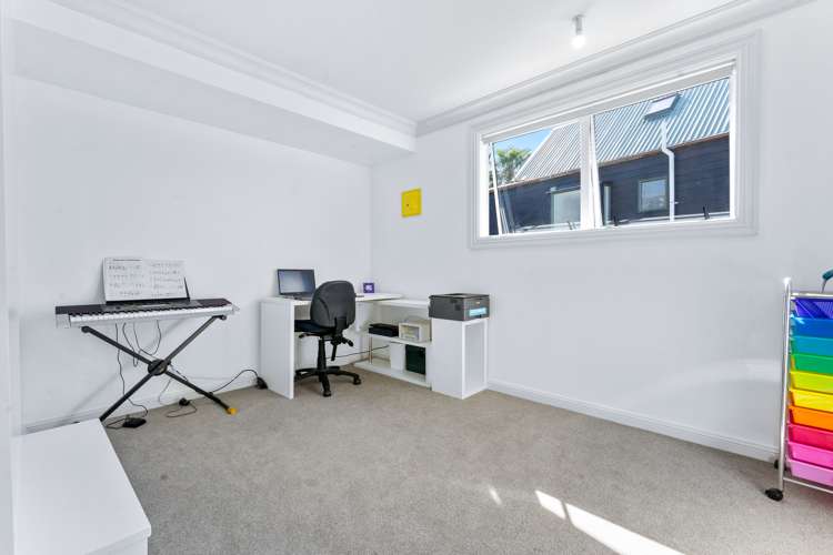 42 Swann Beach Road Stanmore Bay_20