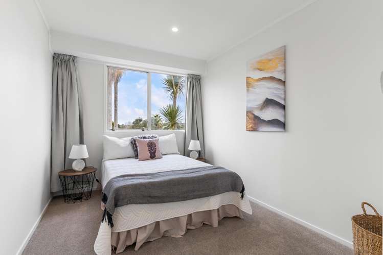 1/7 Branston Avenue Browns Bay_10
