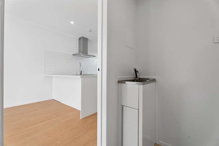 7 Isabella Lane Henderson_8