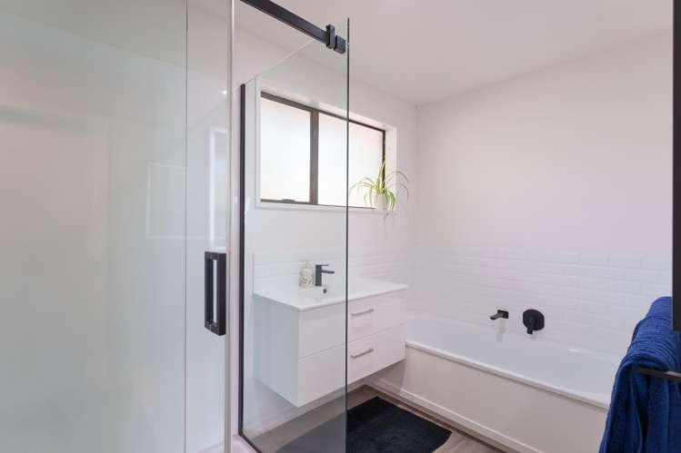 631A Main North Road Belfast_11