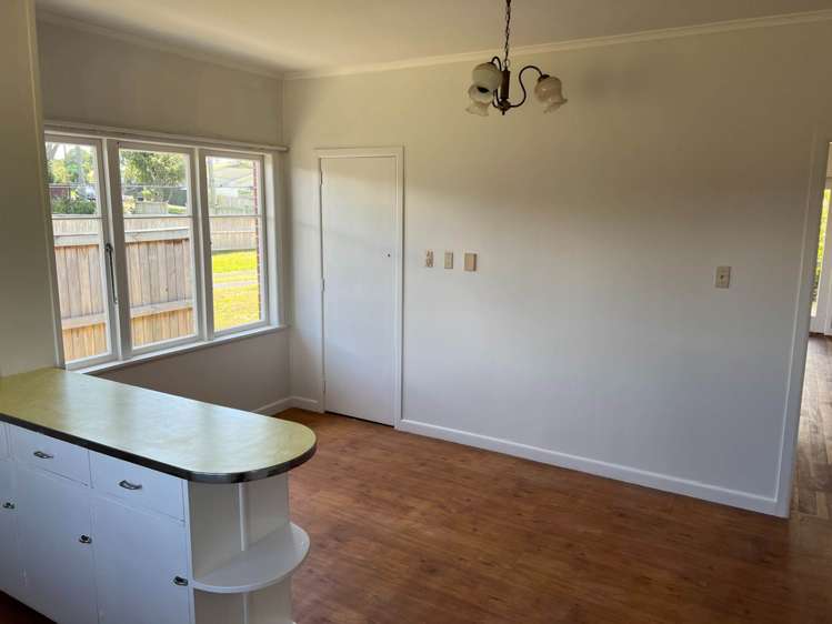 41 Sutherland Road Point Chevalier_5