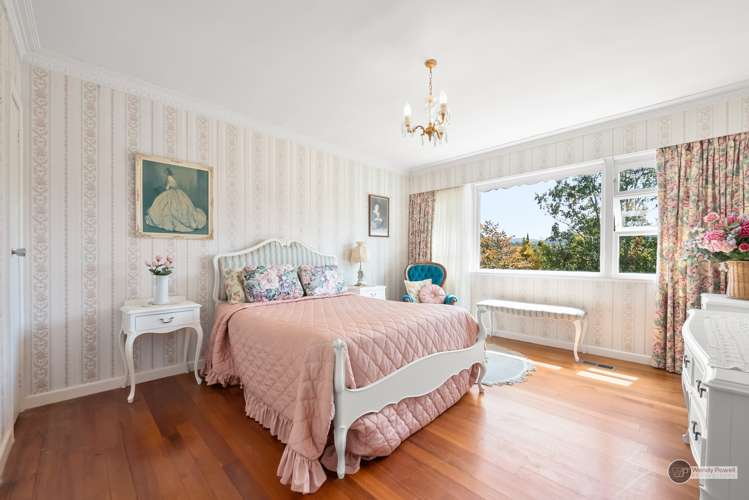 15 Harewood Grove Pinehaven_12