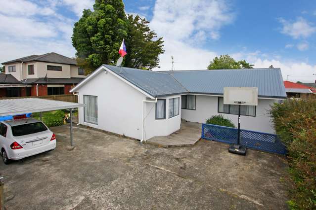 2/49 Clevedon Road Papakura_1