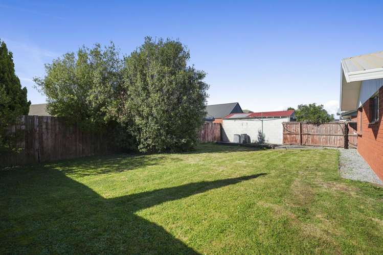 52 Dunbarton Street Redwood_12