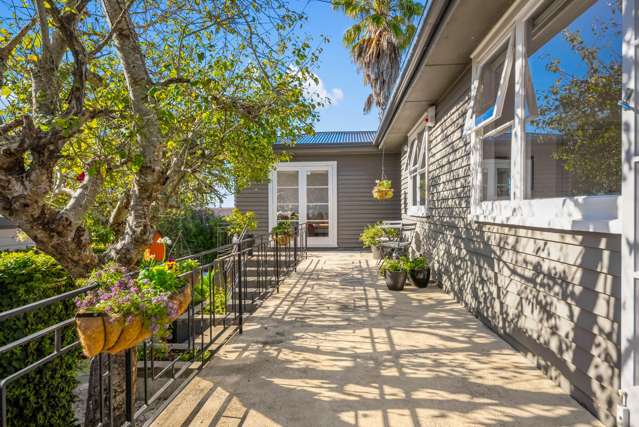 Charming Family Home in the Heart of St Heliers