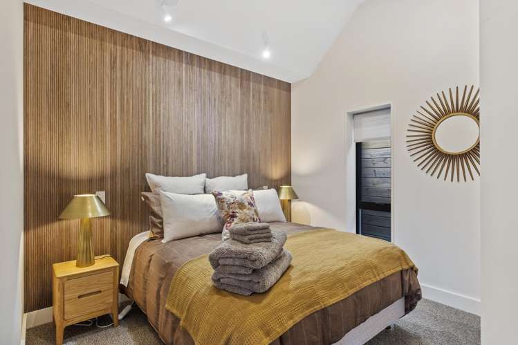 2/6 Chisholm Crescent_5