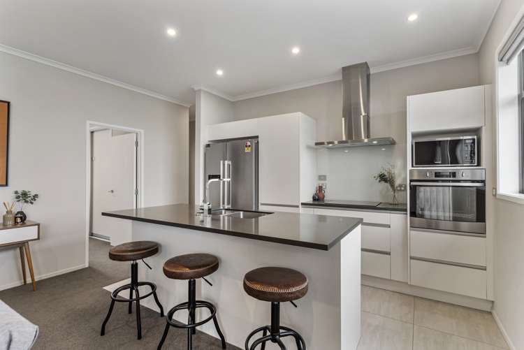 39 Twin Parks Rise Papakura_11