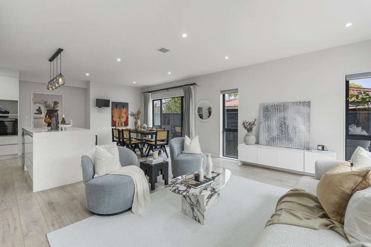 11a Hardington Street_5