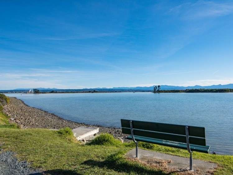 1/30 Martin Street Monaco_18