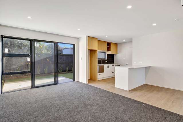 3/11 Spring Grove Street* 10222_3