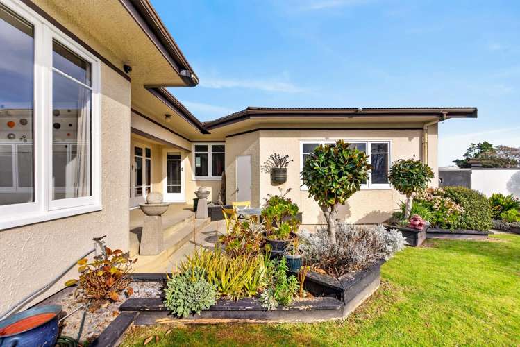 236 Kennedy Road Onekawa_26