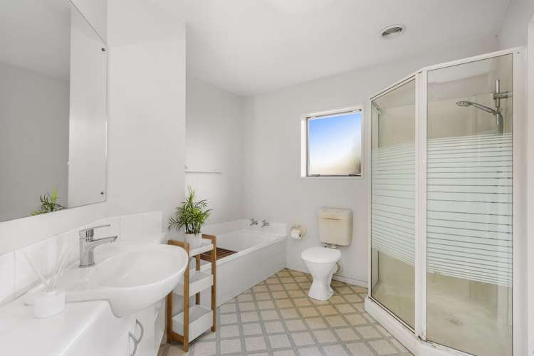 2/4 Balkwell Street Halswell_6