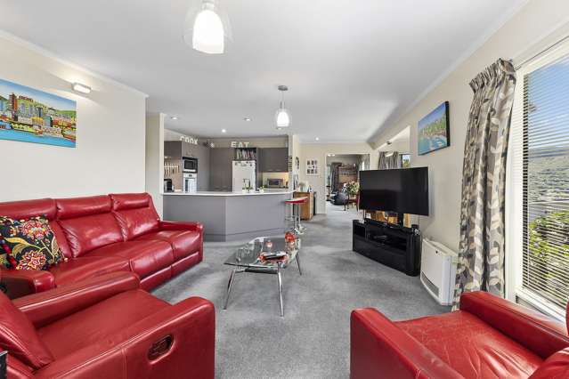 95 Woodman Drive Tawa_2