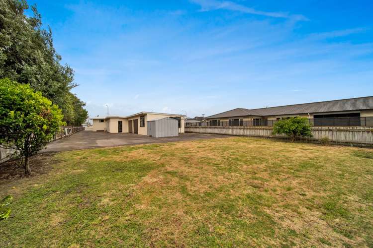 195 Waihi Road Hawera_18