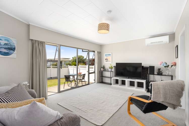 7 Skerrett Crescent Tamatea_3