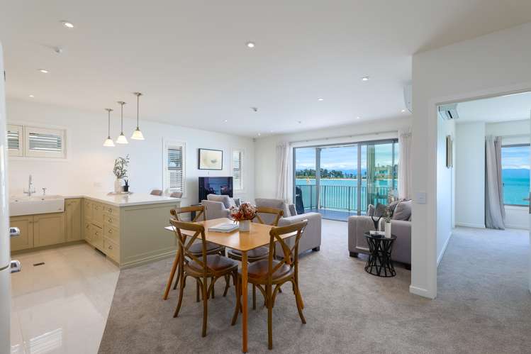 3/371 Wakefield Quay Stepneyville_6