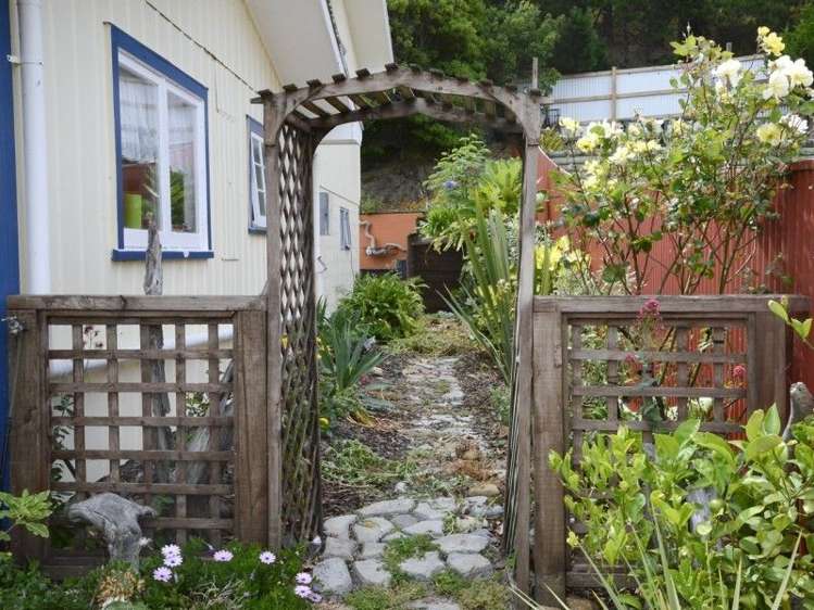 58 Lake Ferry Road Lake Ferry_17