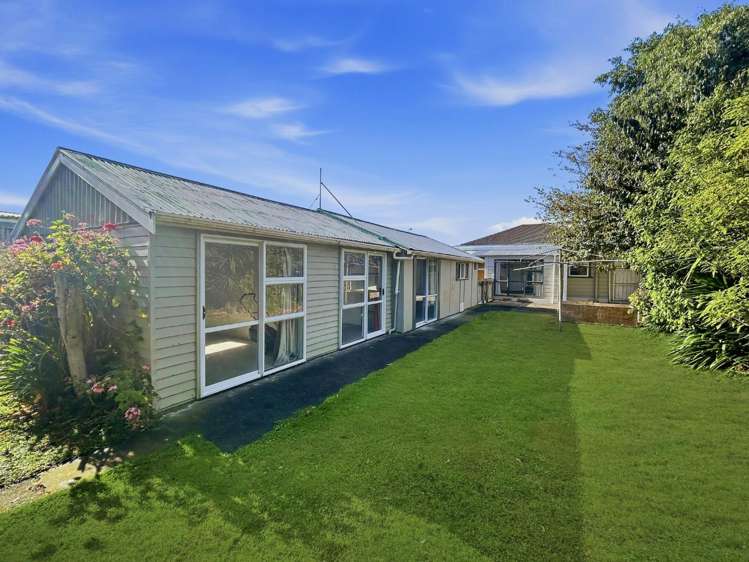 21 Edgeware Road 10930_9