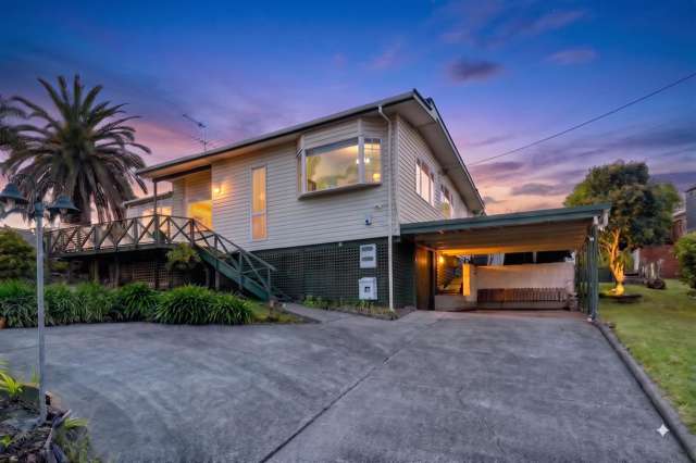 469 Beach Road Murrays Bay_1