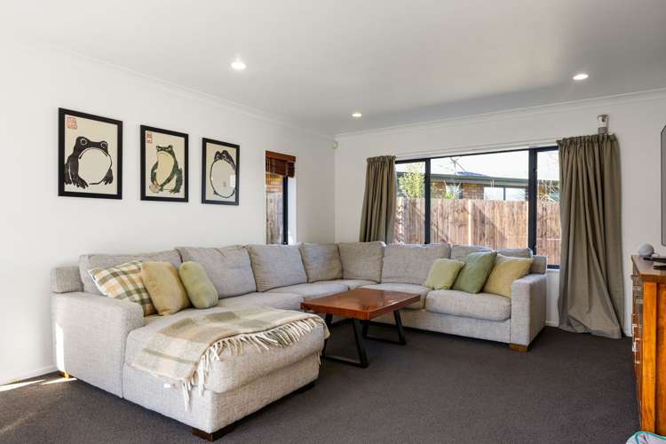 9 Christy Brown Place Leamington_11