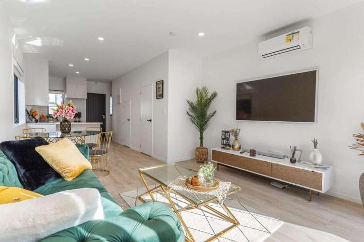 11 Toanga Place 1816_5