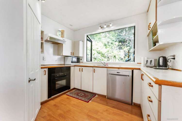 121 Lynbrooke Avenue Blockhouse Bay_6