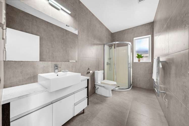 10 Puoro Street Flat Bush_13