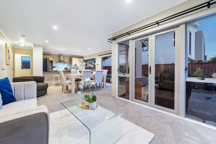 2 Janway Avenue Flat Bush_11