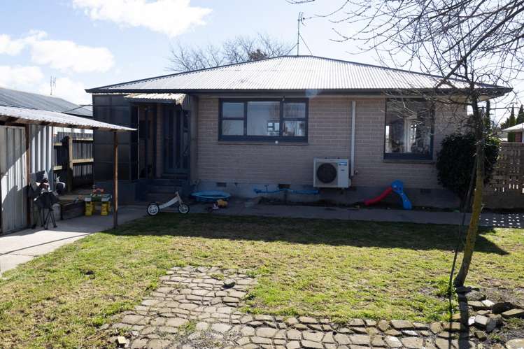 4 Reddecliffe Crescent Hampstead_23