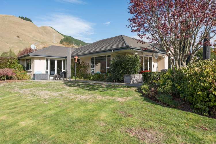 97 Mount Heslington Road Brightwater_1