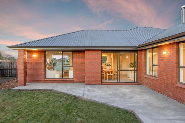 2 De Courcy Place Avondale_14