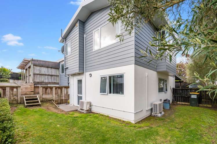 2/21 Lochend Place Highland Park_19