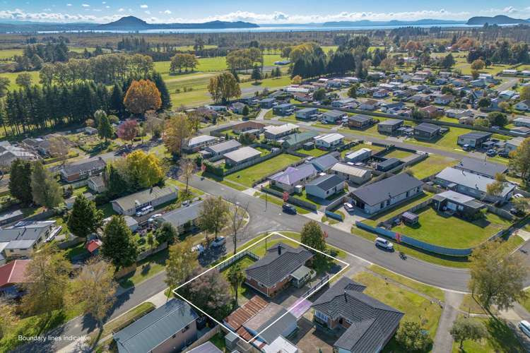 1 Parekarangi Grove Turangi_29