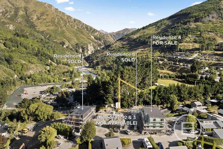 Residence 4/83 Atley Road Arthurs Point_12