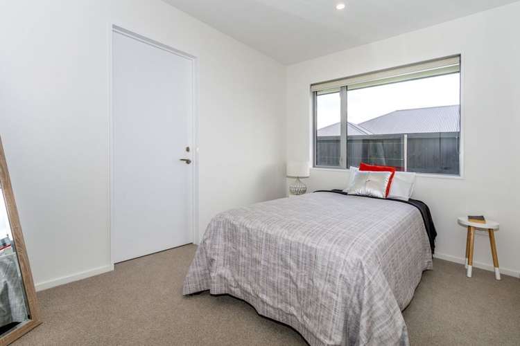 46 Faulks Drive Lincoln_17