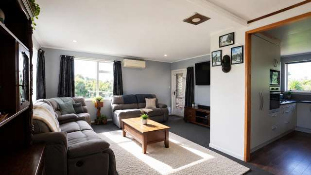 1 George Clay Place Huntly_2