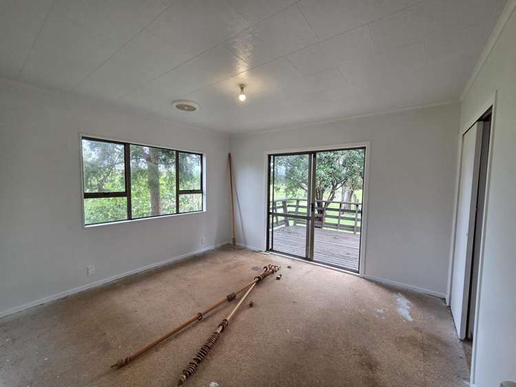 142 Roger Road Taheke_12