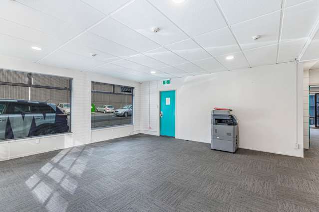 Unit A/10 Pioneer Street Henderson_2