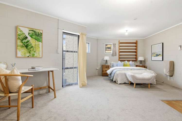 2/94 Jutland Road Hauraki_18