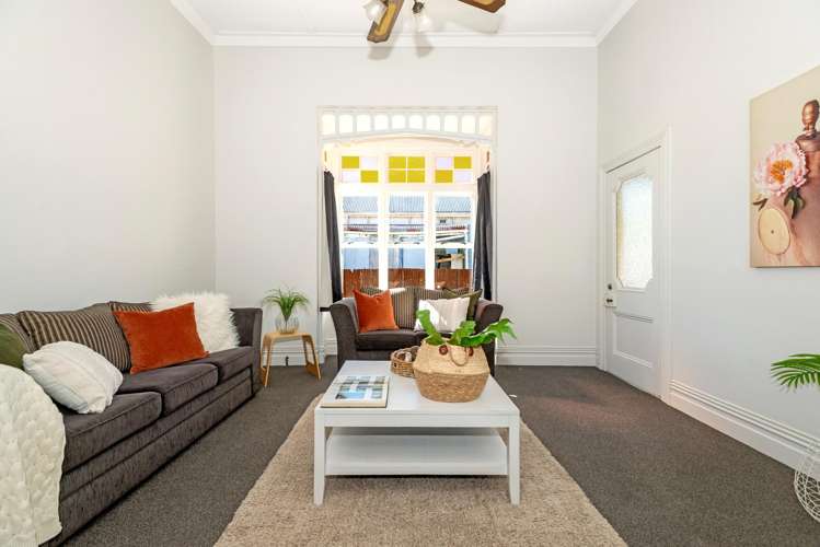 433 Palmerston Road Gisborne Central_5