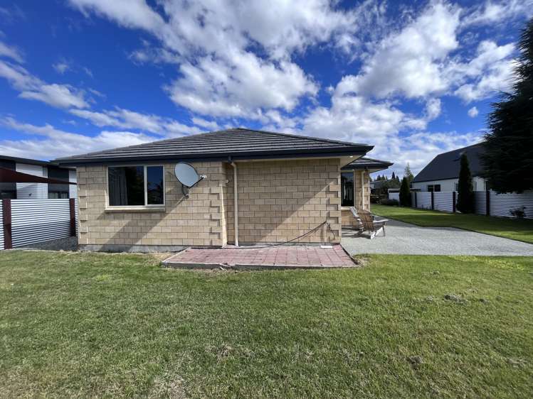 14 Irishman Drive Twizel_17