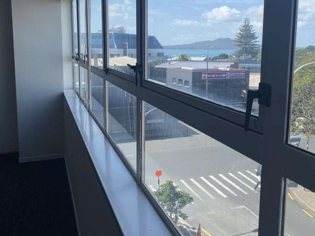 Level 3, 507 Lake Road Takapuna_4