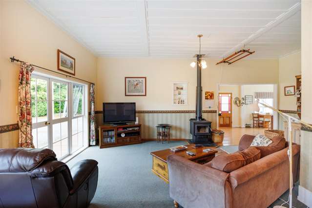 375 Rangatira Road Hunterville_2