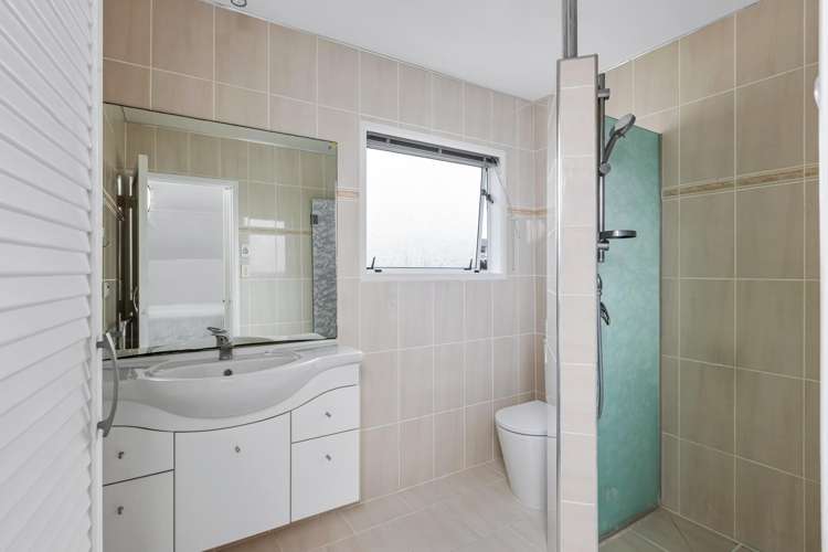 20 Ariki Drive Snells Beach_19