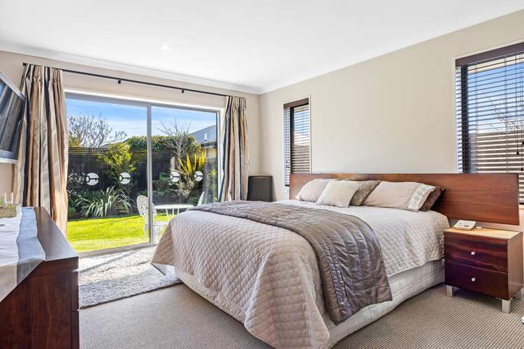 7 John Campbell Crescent Hillmorton_10