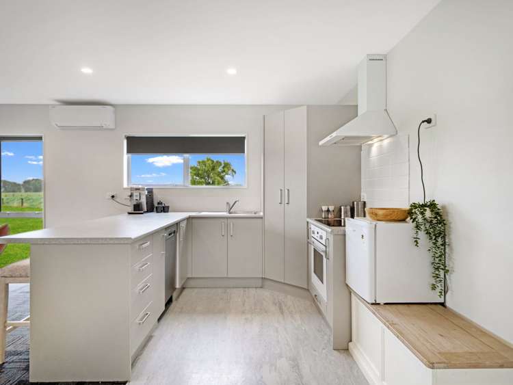 53 Factory Road Sefton_9