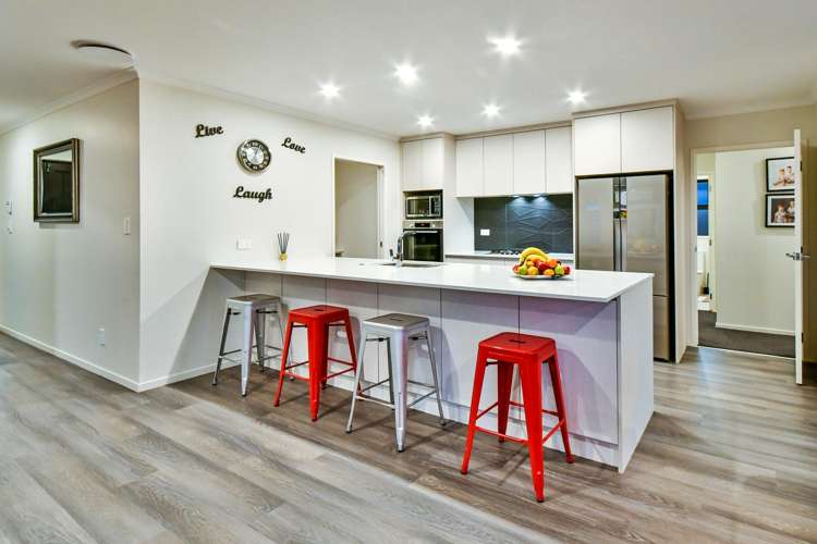 16 James Elliot Way Pokeno_4