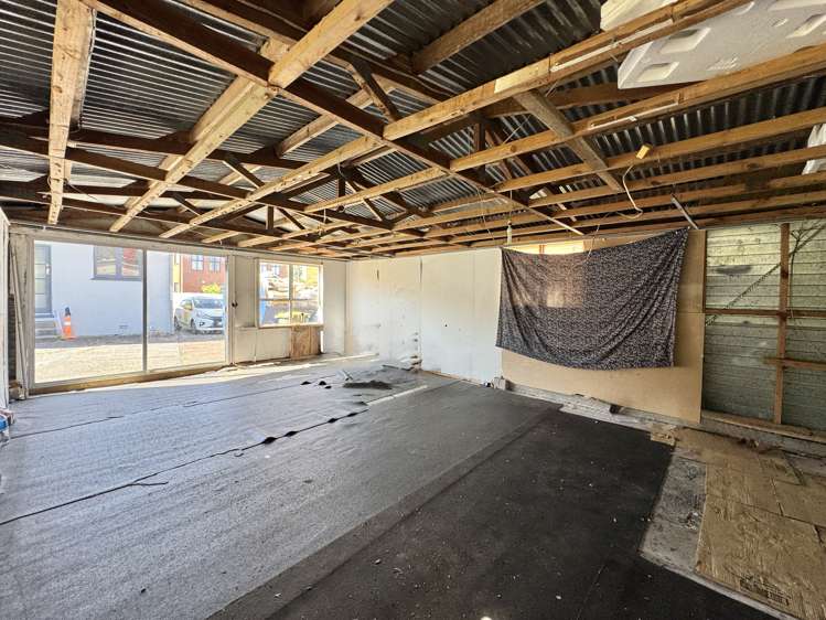 7 Marlene Avenue Te Atatu South_23