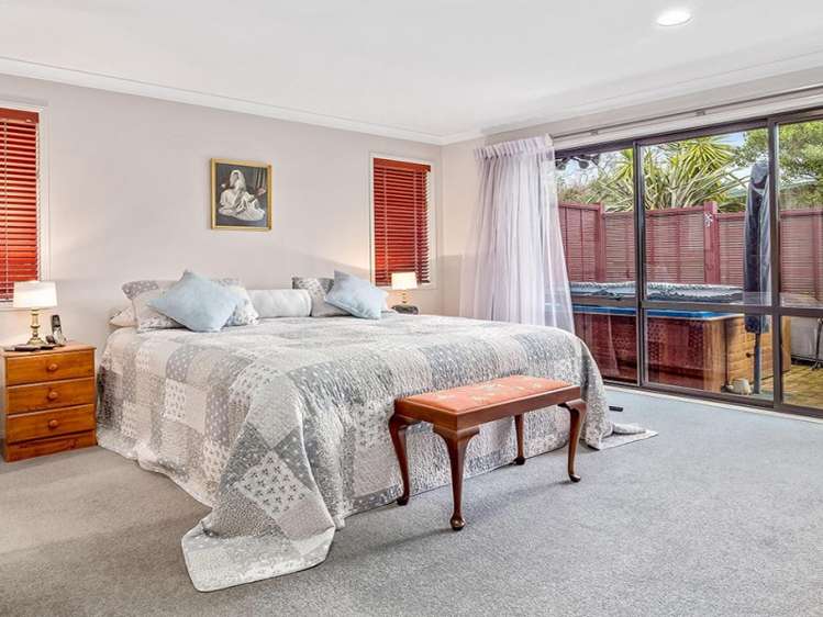 117 Basley Road Owhata_10